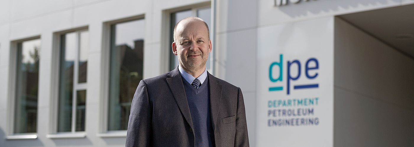 Head of DPE Univ.-Prof. Dipl.-Ing. Dr.mont. Gerhard Thonhauser